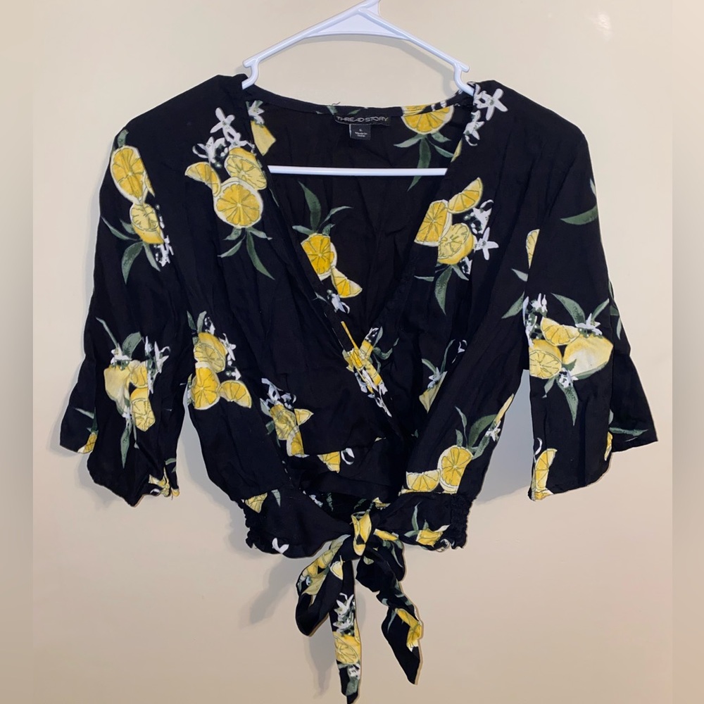 Lemon crop top